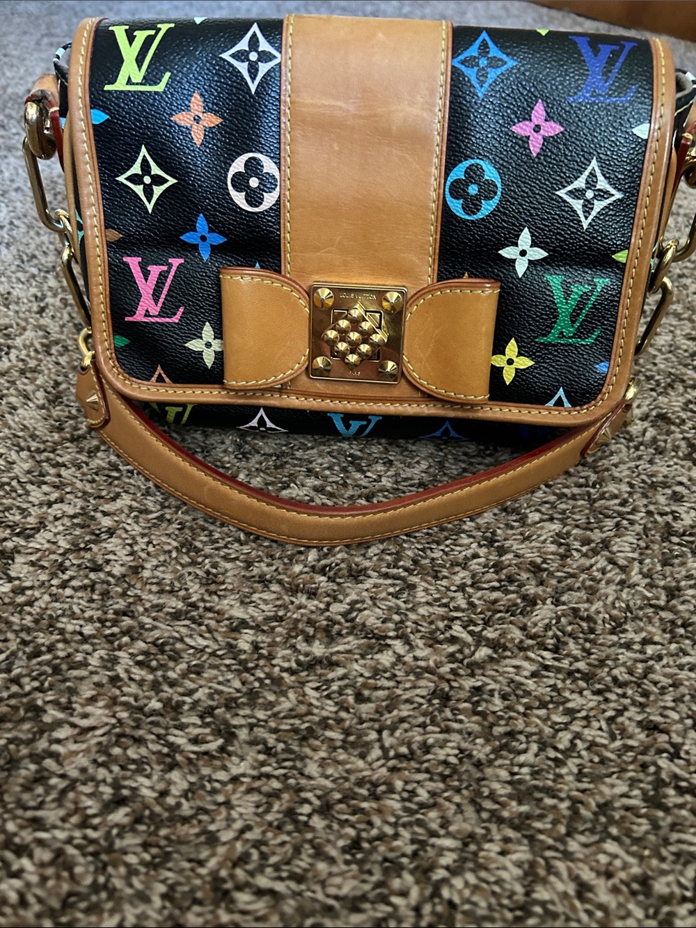 LV multicolor
